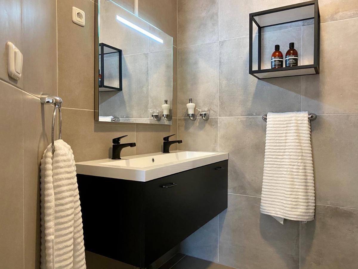 Het Hoekje - 2 Bedroom Family Friendly City Home 흐로닝언 외부 사진
