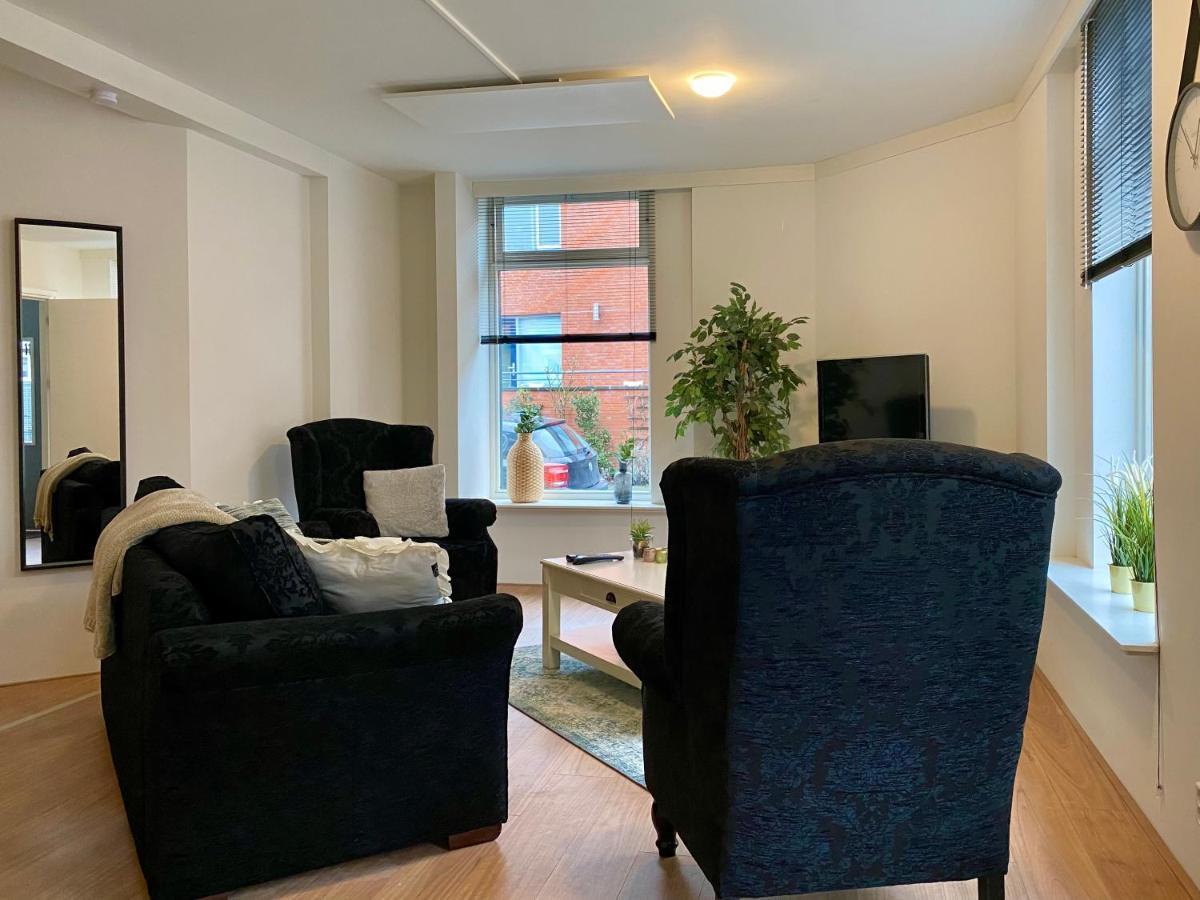 Het Hoekje - 2 Bedroom Family Friendly City Home 흐로닝언 외부 사진